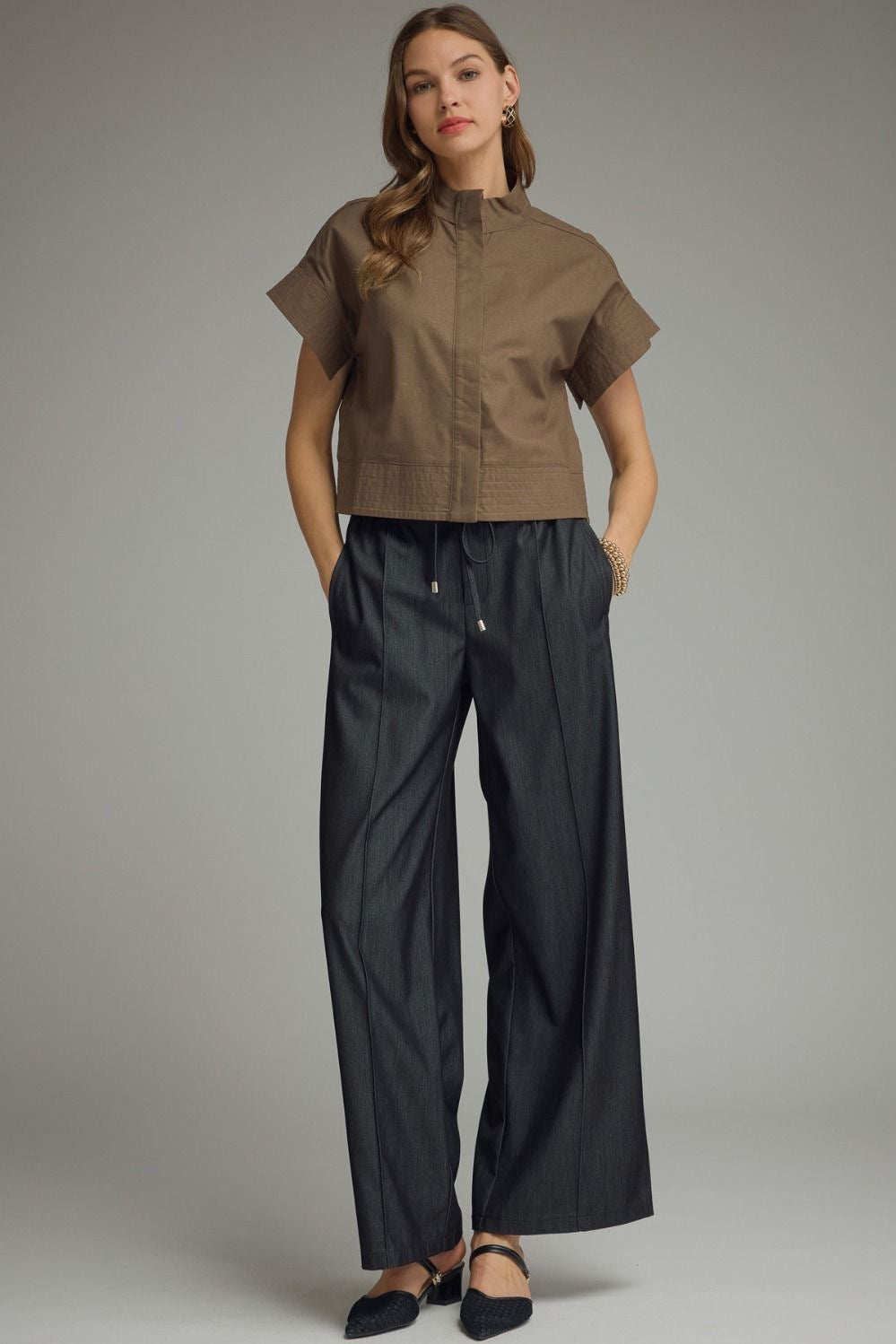 Simmons Brown Top